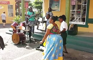 Ver videos pornograficos brasileiros gratuitos uma rata Negra a gritar para ter mais BBC