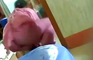 Adoração dos Pés, Rabo e Rata com um broche ver vídeo pornô grátis brasileiro lindo
