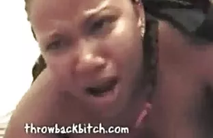 SOU UMA MULHER ORDINÁRIA. videos de porno brasileiro gratis MASTURBO-ME À FRENTE DELE.