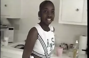 A rata tailandesa Rapada tem uma rata vídeos pornô grátis brasileiros grossa.