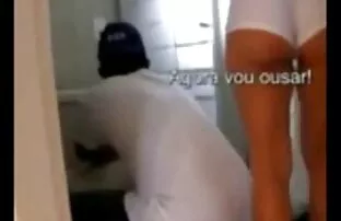 Busty Leslie brinca com sua rata depois videos brasileiros gratis de uma entrevista em um vídeo Amador