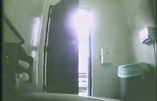 Sexo ao meio-dia enquanto colega de quarto vídeo pornô brasileiro de graça no trabalho