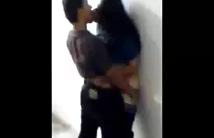 Uma brasa filme pornografico brasileiro gratis deslumbrante com dedos a sua rata viva