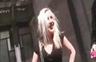 A Busty pornô brasileiro gratis Ex namorada Chrissy seduz