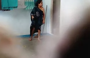 A vidios ponograficos brasileiros ventoinha com Garganta Funda usa o seu novo brinquedo.